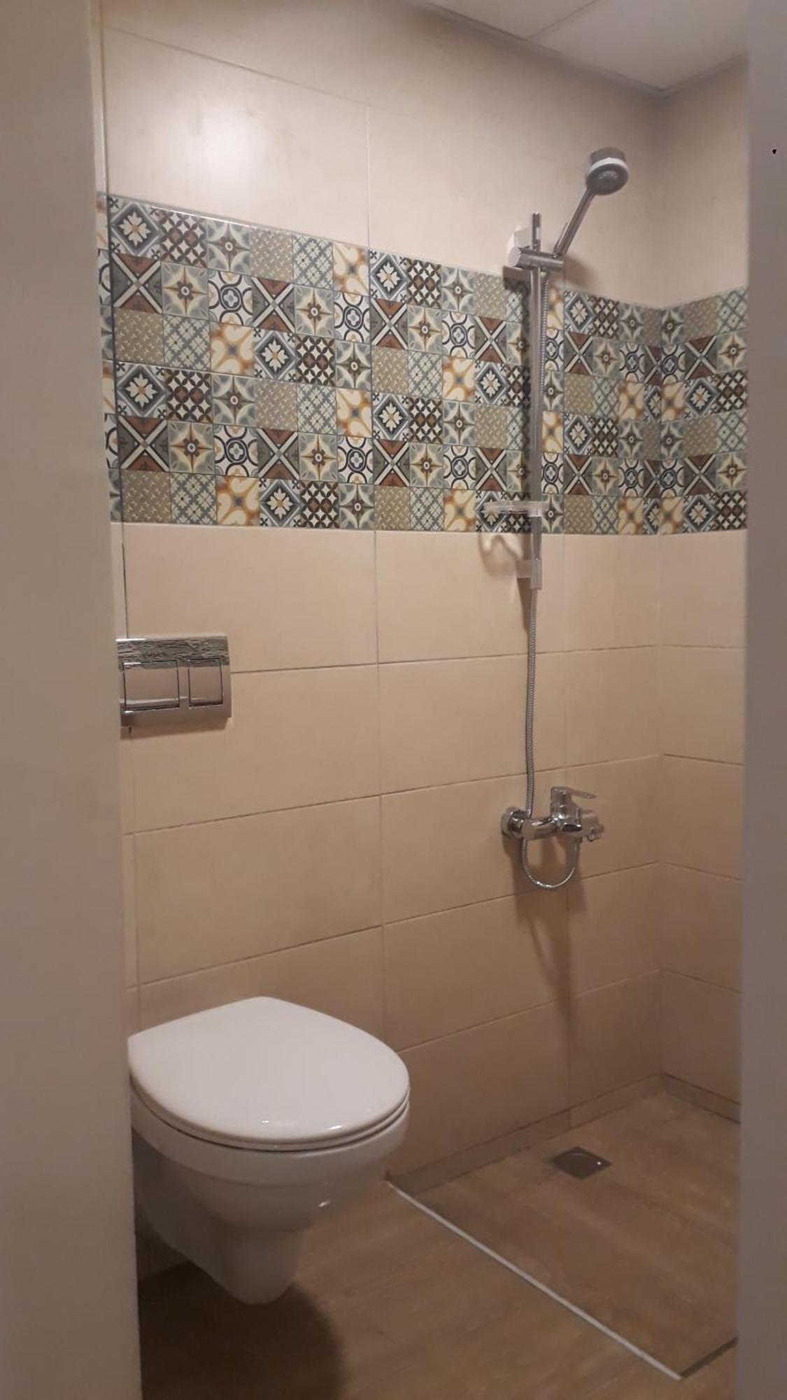 Layaali Amman Airport Pickup Hostel Eksteriør bilde